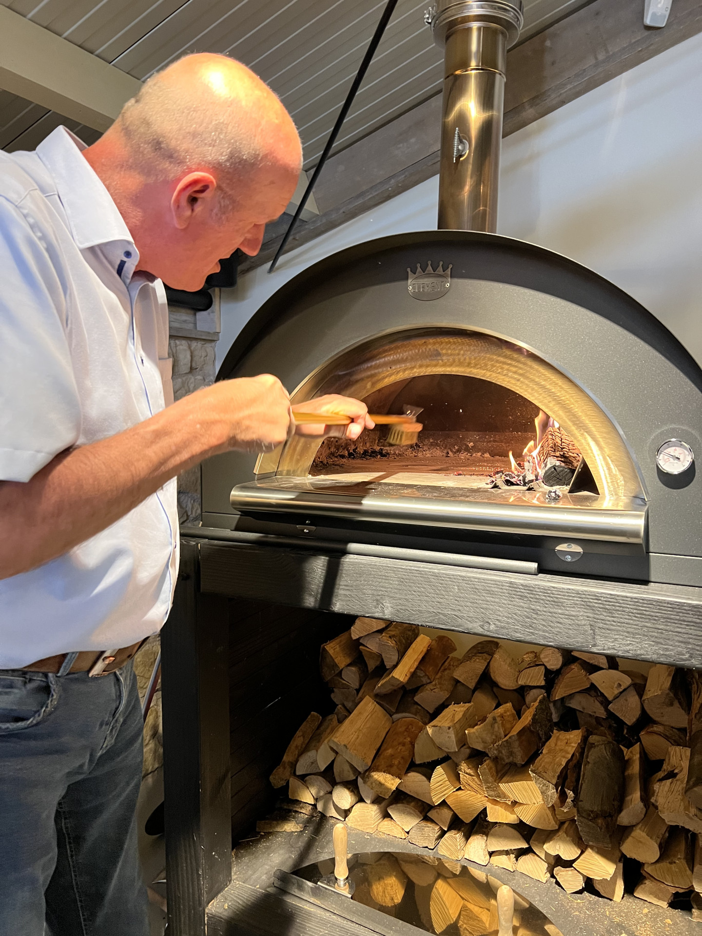 Pizzahout voor de Clementi Pizzaoven